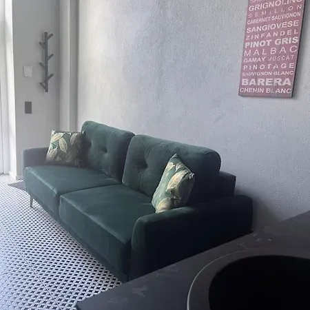 شقة Black And White Loft بالانغا